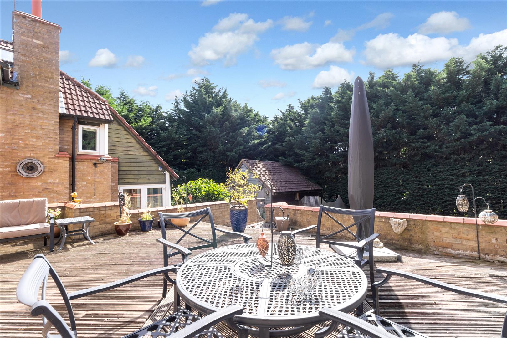 Warmington Gardens, Downhead Park, Milton Keynes